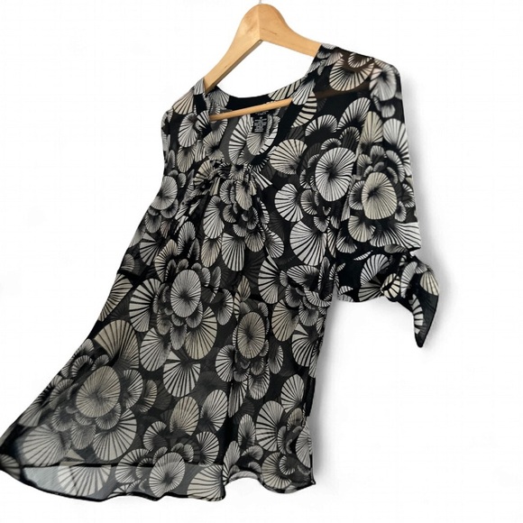 Fabulous Bob Mackie Black and White Art Deco Blouse - Picture 3 of 4